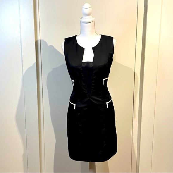 MICHAEL Michael Kors Dresses & Skirts - Michael Kors sheath dress